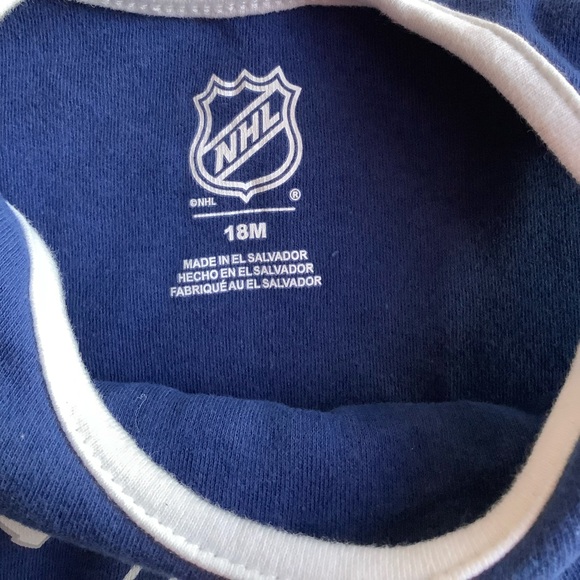 NHL Toronto Maple Leafs Hockey Bodysuit 18 Months 18M - Picture 2 of 3